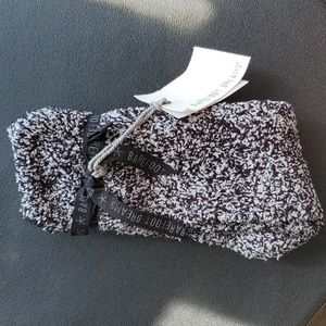 Barefoot Dreams Cozychic socks